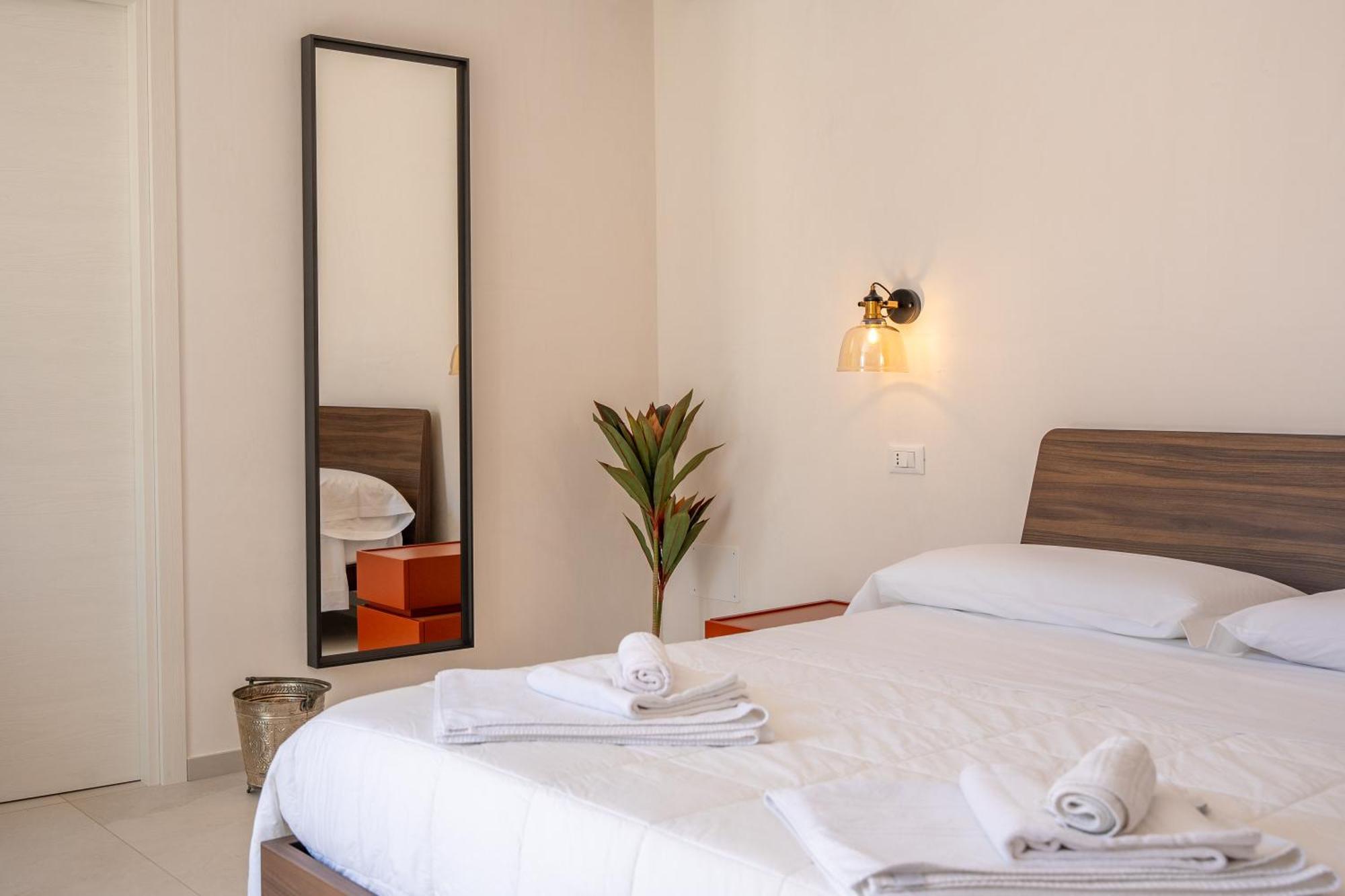Murieri Rooms Otranto Exterior foto